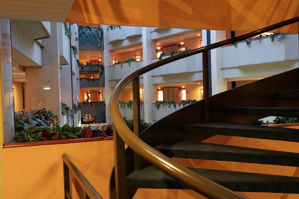 Hotel Abastos Plaza Meksika Dış mekan fotoğraf