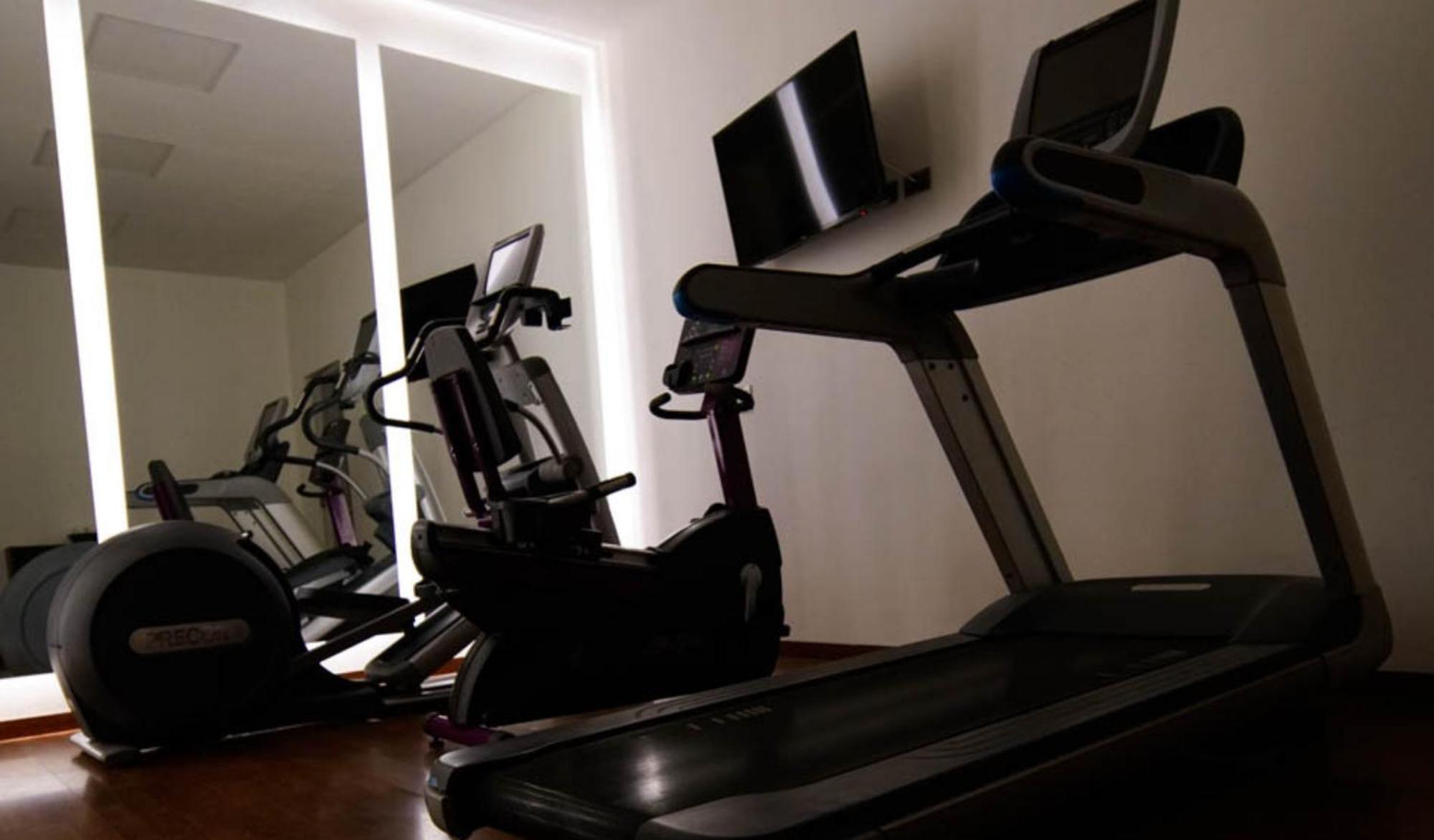 Hotel Abastos Plaza Meksika Dış mekan fotoğraf