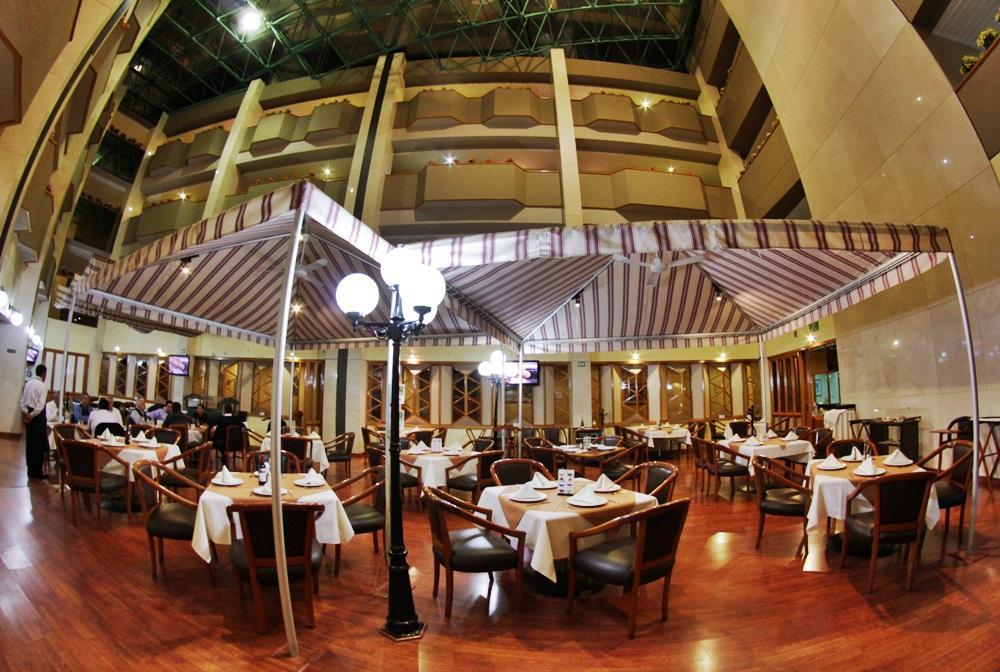 Hotel Abastos Plaza Meksika Dış mekan fotoğraf